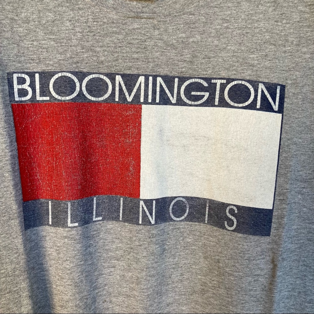 COPY - Iconic tee! - Picture 2 of 5